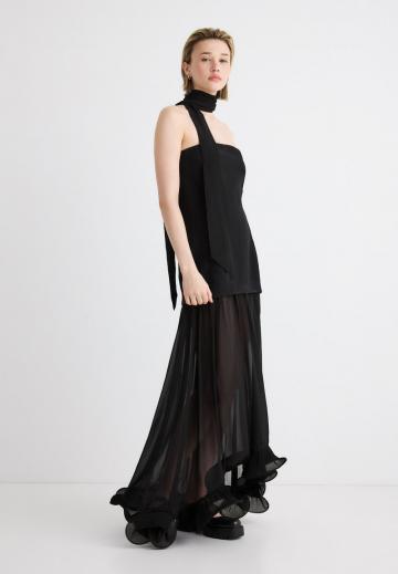 Платье без бретелек