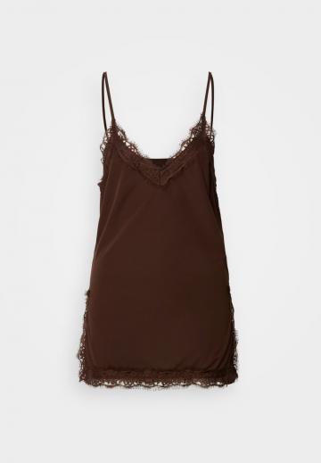 Длинный топ