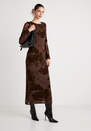 Коктейльное платье