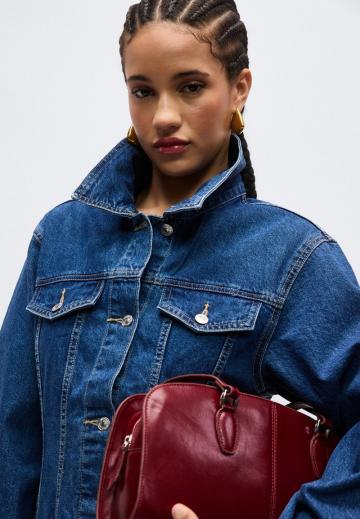 Джинсовая куртка