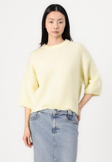 Пуловер с рукавом три четверти