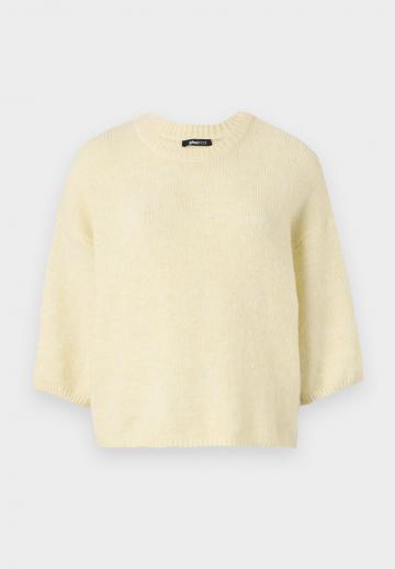 Пуловер с рукавом три четверти