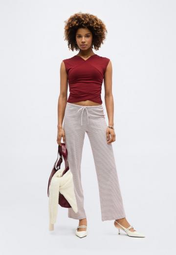 Спортивные штаны