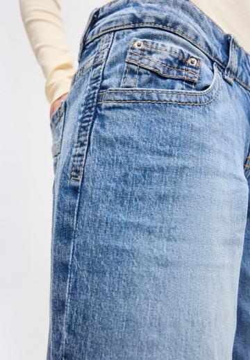 Джинсы