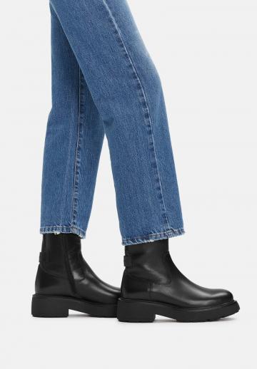 Полусапожки на платформе