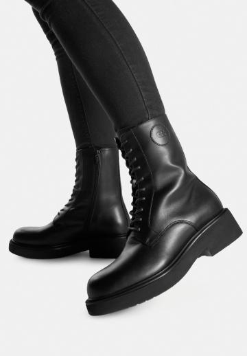 Полусапожки на платформе