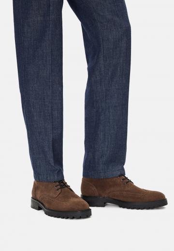 Ботинки на шнуровке