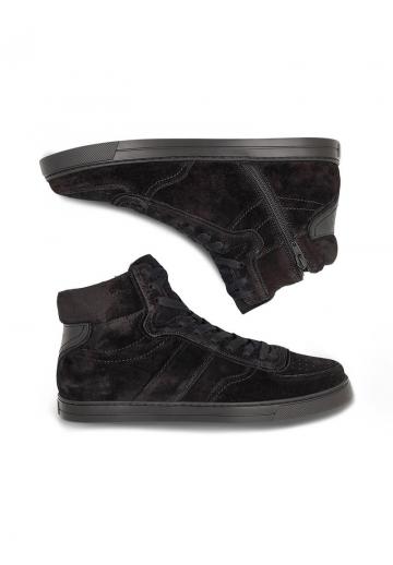 Ботинки на шнуровке