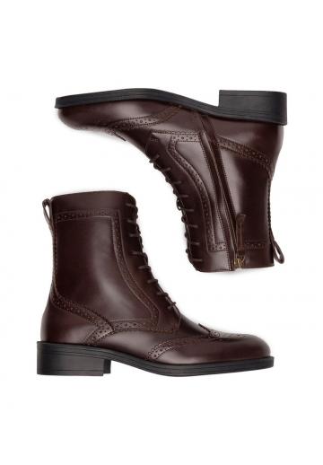 Ботинки на шнуровке