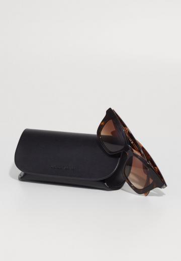 Солнечные очки