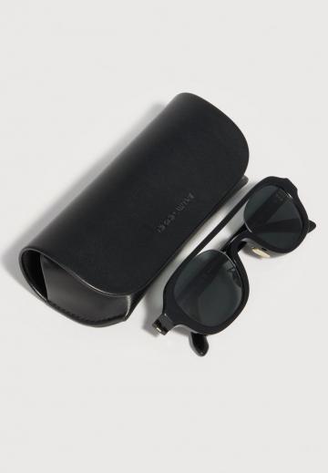 Солнечные очки