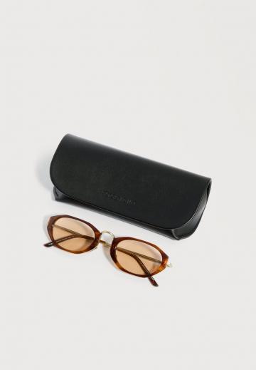 Солнечные очки