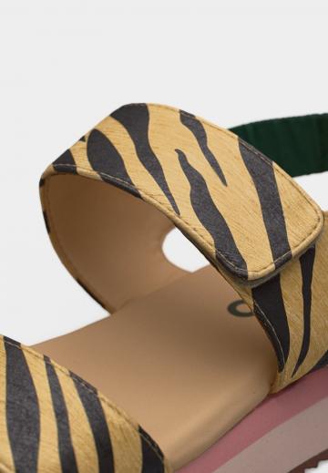 Босоножки на платформе