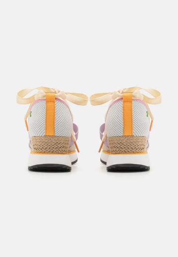 Туфли на шнуровке