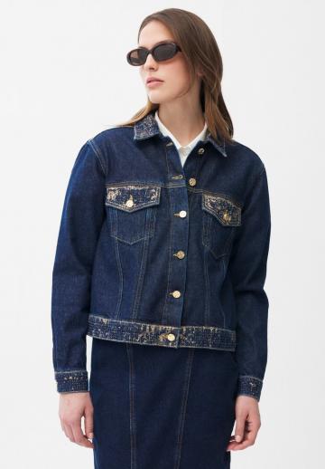 Джинсовая куртка