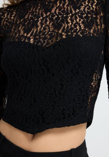 Кружевная блузка