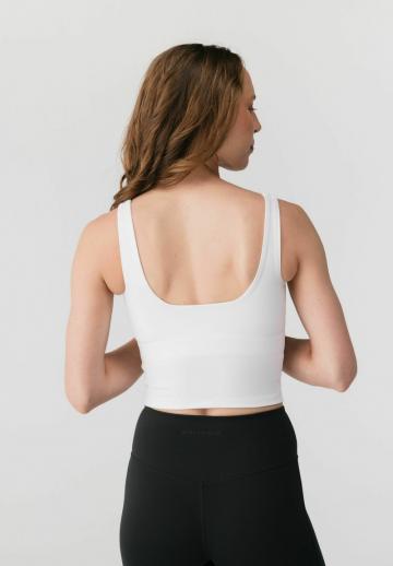 Спортивный топ
