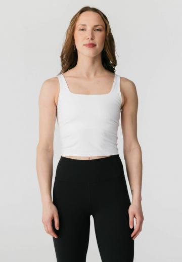 Спортивный топ