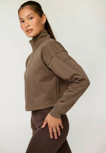 Спортивная толстовка