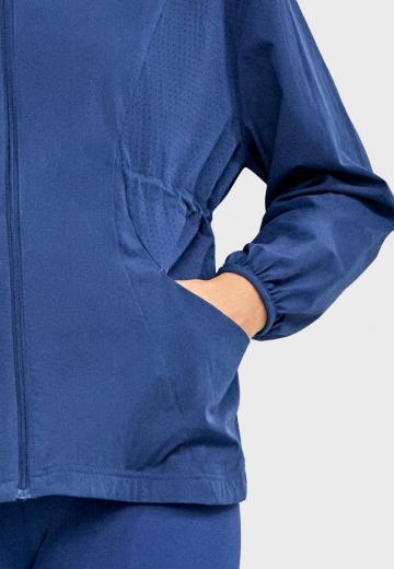 Спортивная куртка