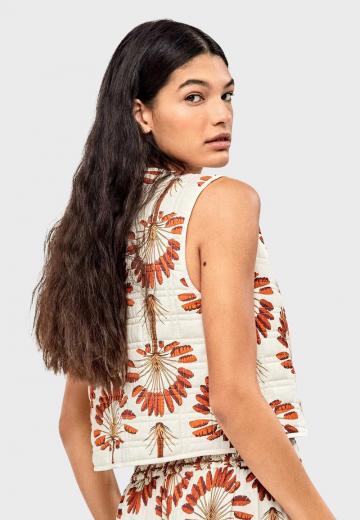 Короткая куртка