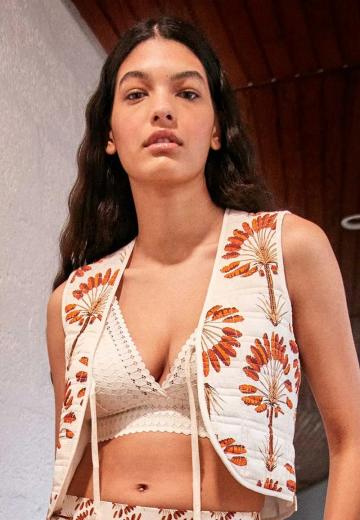 Короткая куртка