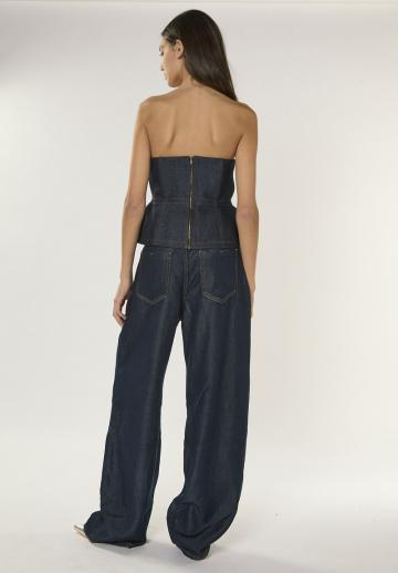 Джинсовый комбинезон