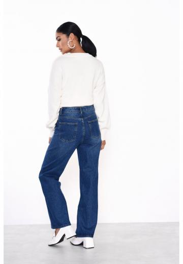 Клешеные джинсы