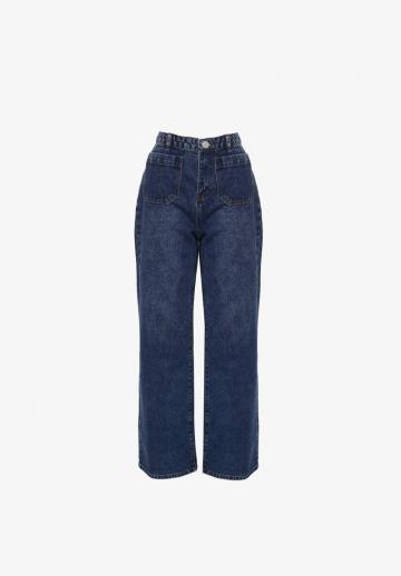 Клешеные джинсы