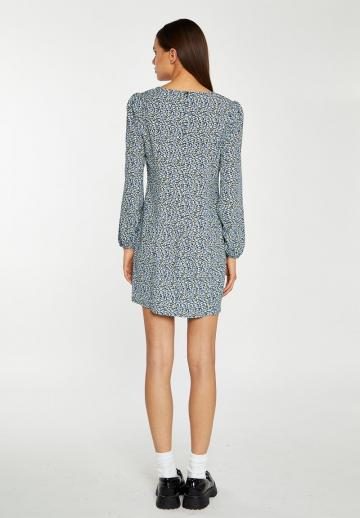 Короткое платье