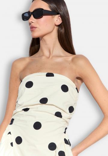 Топ без бретелек