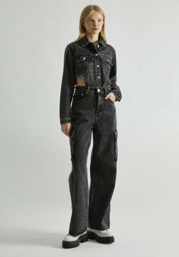 Свободные джинсы