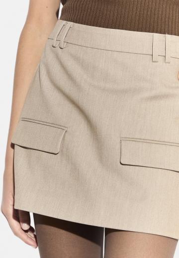Юбка с накладными карманами