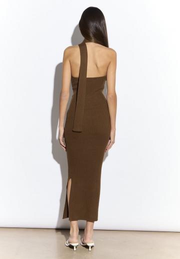 Вязаное платье