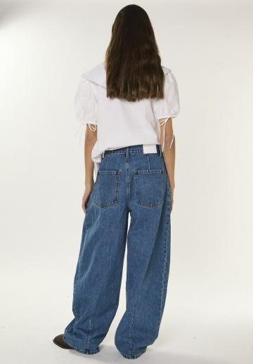 Джинсовый комбинезон