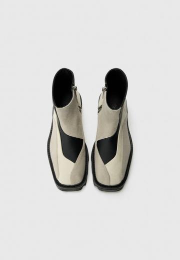 Сапожки на танкетке