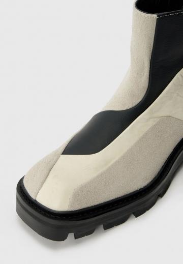 Сапожки на танкетке