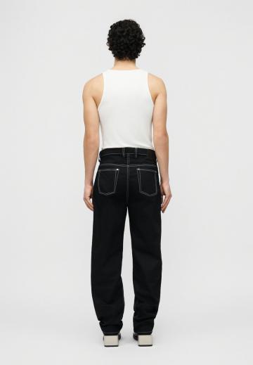 Прямые джинсы