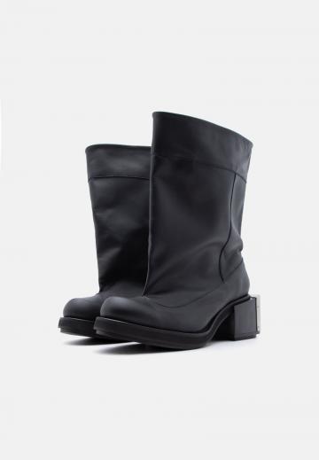 Зимние ботинки