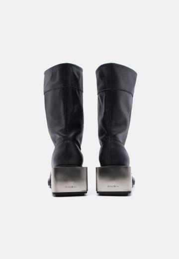 Зимние ботинки