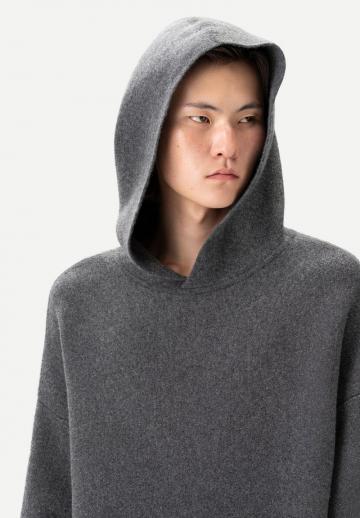 Пуловер с капюшоном