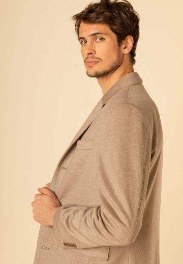 Шерстяное пальто