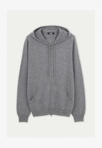 Вязаная кофта