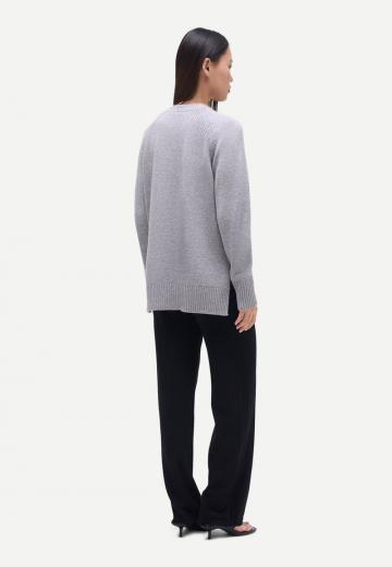 Длинный жилет