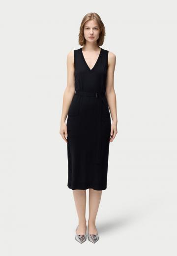 Вязаное платье