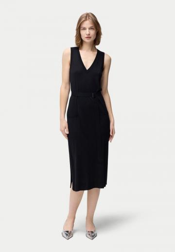 Вязаное платье