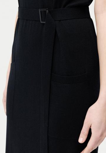 Вязаное платье