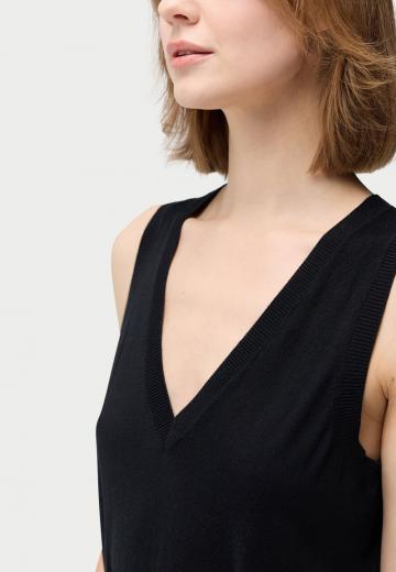 Вязаное платье