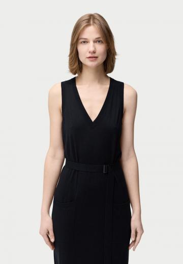 Вязаное платье