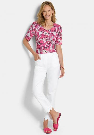 Короткие джинсы